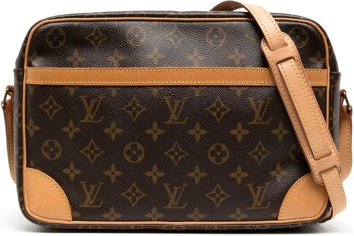 Vintage Louis Vuitton Trocadero 30 Monogram Canvas Cross Body Shoulder Bag