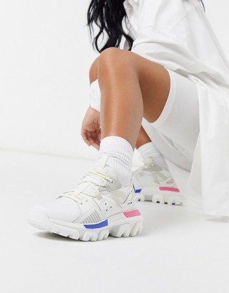 cat raider lace trainers