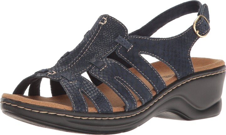 clarks lexi walnut sandal