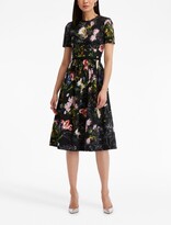 Thumbnail for your product : Oscar de la Renta Unfinished Floral poplin midi dress