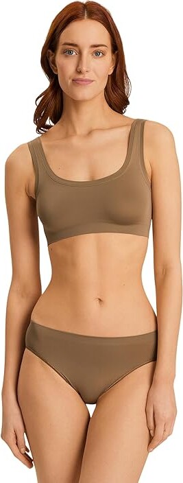 Hanro Touch Feeling Crop Top Women's Clothing Walnut : XS, Microfiber/Elastane