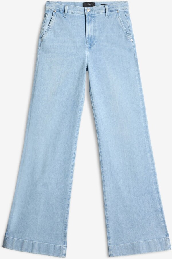 Slim Illusion Modern Dojo in Olina