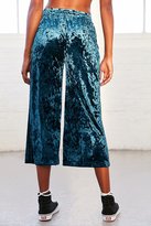 Thumbnail for your product : Silence & Noise Silence + Noise Tabitha Crushed Velvet Culotte Pant