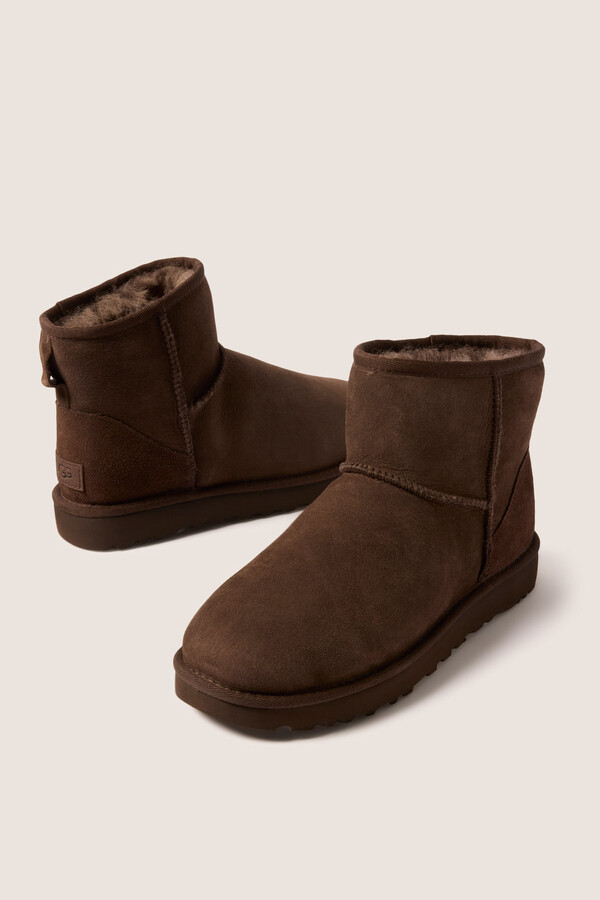 UGG Classic Mini II Shoes