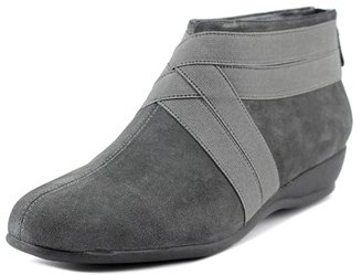Trotters Latch Women N/s Round Toe Suede Gray Bootie.