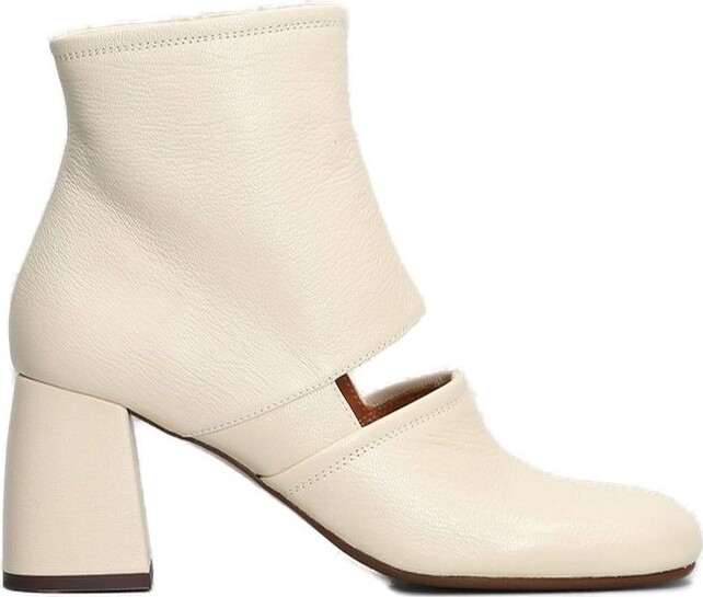 Chie Mihara Sonli Cut-Out Detailed Ankle Boots