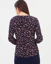 Thumbnail for your product : David Lawrence Javan Printed Knot Sleeve Detail Top