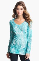 Thumbnail for your product : Zella Ruched Hem Long Sleeve Tee