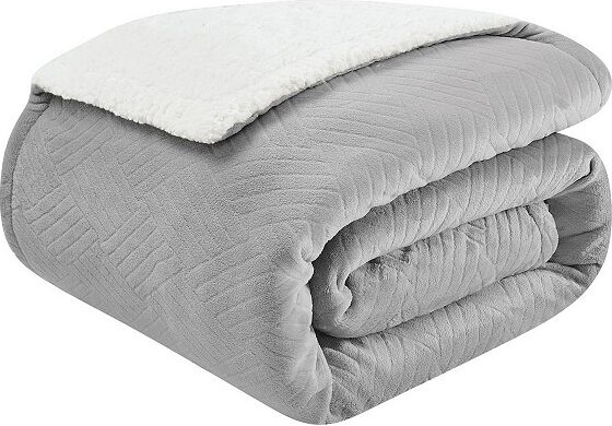 Truly Soft Basket Carved Faux Fur Throw Comforter