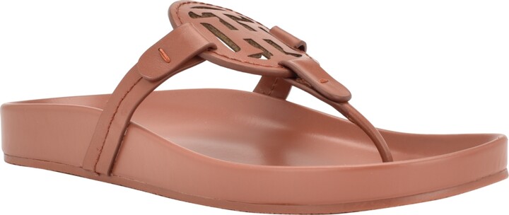 Bliv forvirret Sovesal Tag væk Tommy Hilfiger Women's Brown Sandals on Sale | ShopStyle