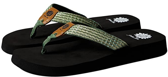 yellow box green flip flops
