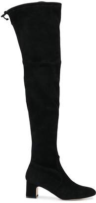 kirstie stuart weitzman