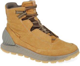 ecco mens hiking boots