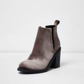 River Island Womens Brown velvet cut out boots