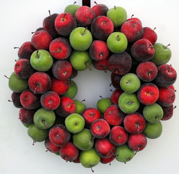 Apple Wreath, Fruit Sugared Christmas Holiday Wreath