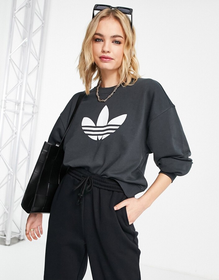 doolhof borst wastafel adidas '80s Aerobic' oversized sweatshirt with trefoil in black - ShopStyle