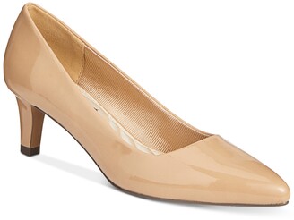 Easy Street Shoes Pointe Pumps