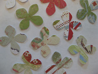 Martha Stewart 100+ 1 Flower Paper Punch Outs - Christmas, Distressed