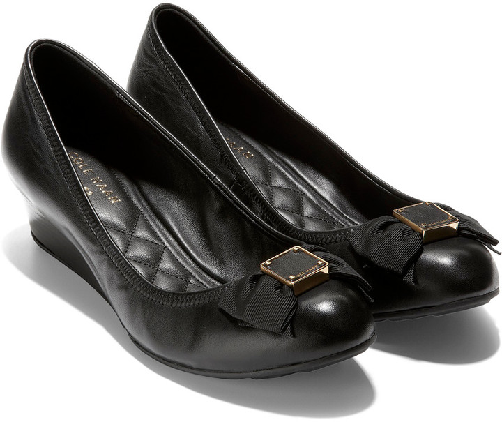 cole haan tali soft bow wedge