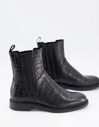 Vagabond Amina Chelsea boots in black croc leather - ShopStyle