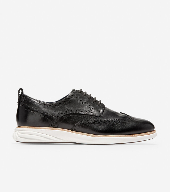 cole haan grand evolution wingtip derby