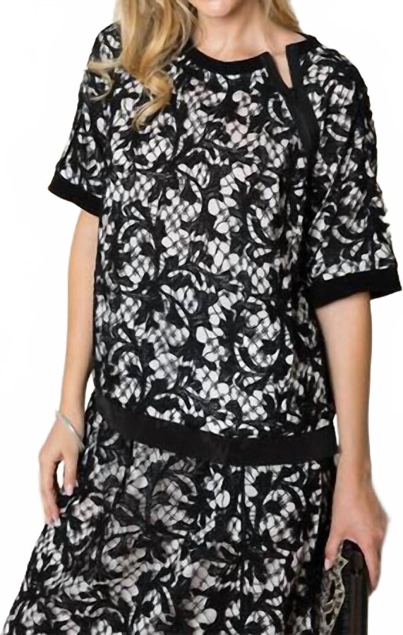 Joh Wineva Top In Black/white