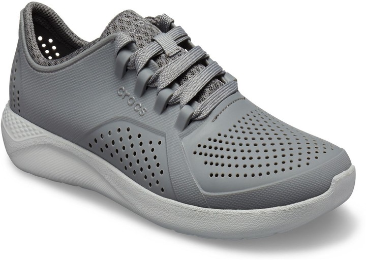 crocs men's tennis shoes