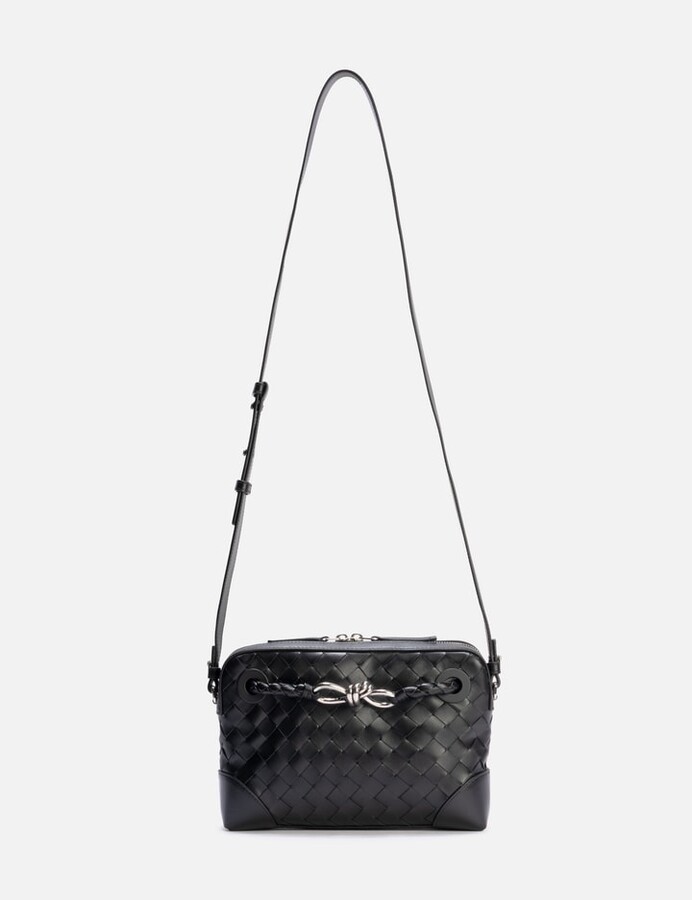 Bottega Veneta Andiamo Zipped Messenger