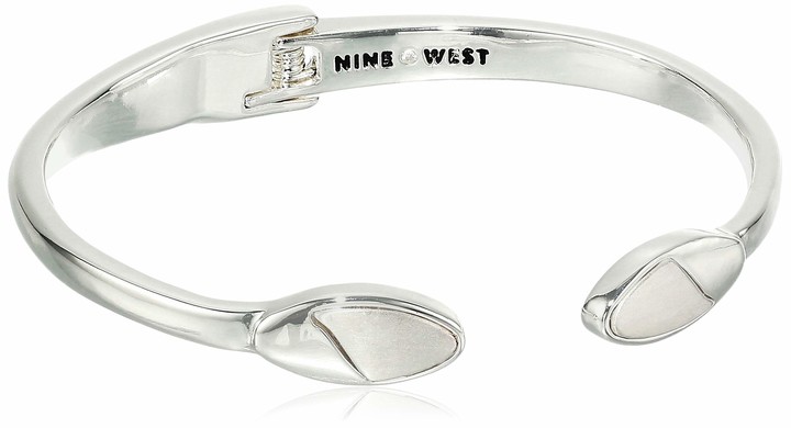 nine west bracelet
