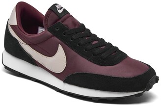 finish line nike tailwind