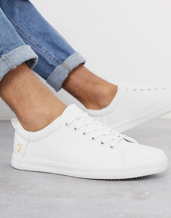farah plimsolls