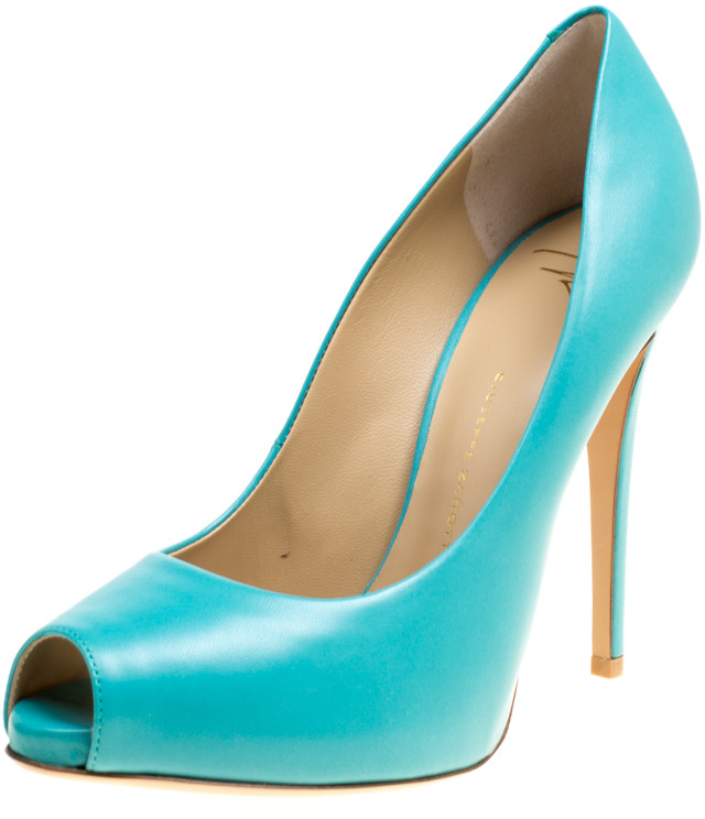 aqua blue pumps