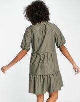 Thumbnail for your product : JDY helena 3/4 sleeve tiered jersey mini dress in green