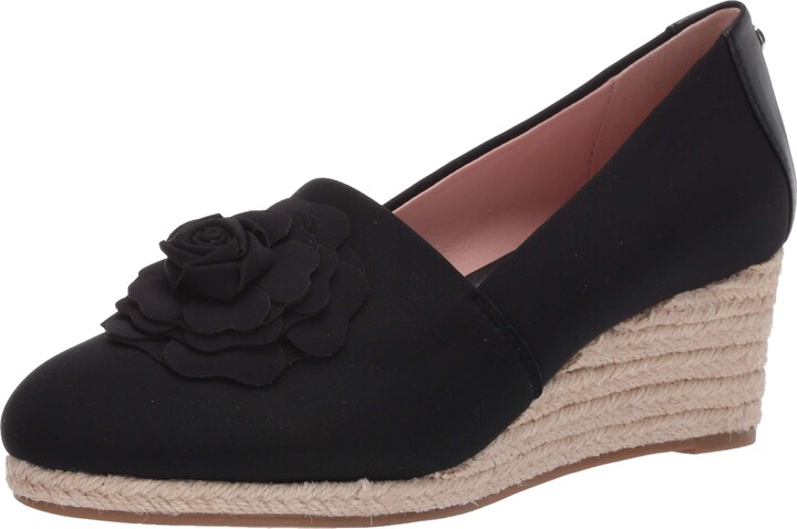 Black Suede/Nappa Details about   Taryn Rose Feliciana  4 