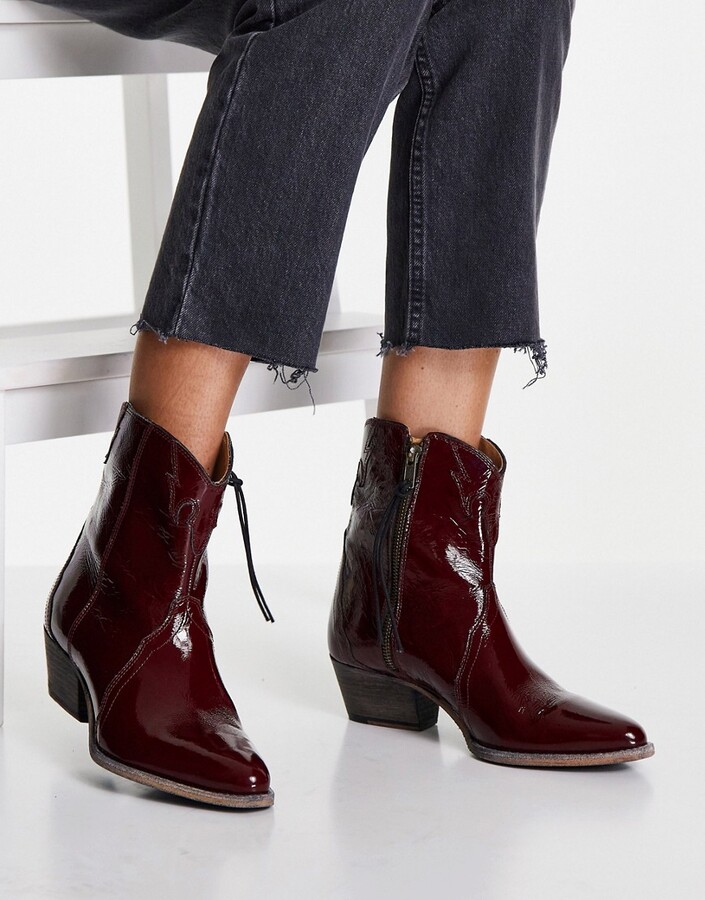 wine patent boots