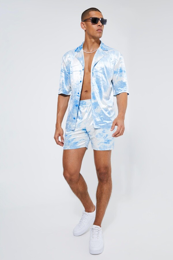 boohoo Short Sleeve Revere Abstract Velour Shirt & Short Set 