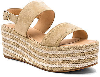 Joie Galicia Wedge