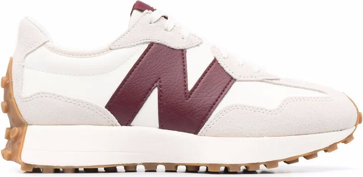 New Balance 327 Low-Top Sneakers