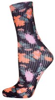 Thumbnail for your product : Topshop Digital Floral Crew Socks