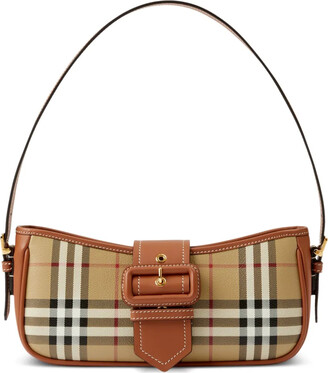 【関送込】BURBERRY◆LEATHER CLIP SHOULDER BAG B Clip Shoulder Bag in Black - Women, Leather | Burberry