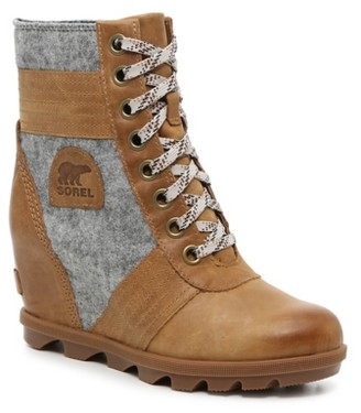 wedge heel sorel boots