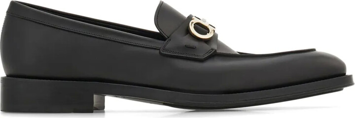 Gancini-plaque leather loafers