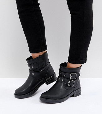 wide ankle boots uk