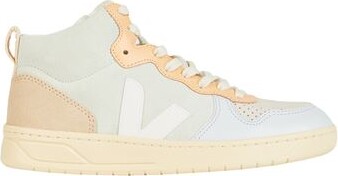 Veja V-15 Woman Sneakers