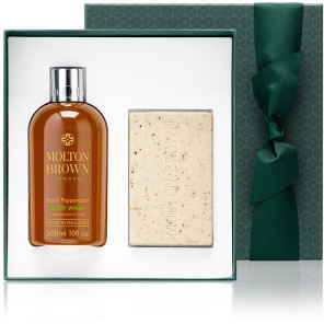 Molton Brown Re-Charge Black Pepper Essentials Gift Set (As Ly)
