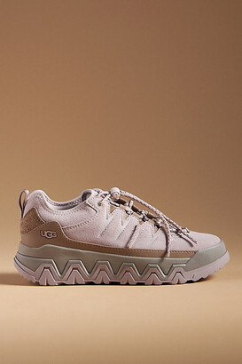 靴 UGG CAPTRAIL LOW 23cm UGG Men's CapTrail Low Waterproof Lace Up Sne | SoftMoc.com