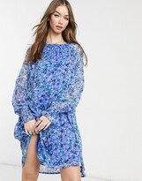 Thumbnail for your product : Vero Moda smock dress in blue floral