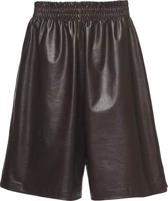 Womens Clothing Shorts Knee-length shorts and long shorts Bottega Veneta Wide Leg Leather Bermuda Shorts in Grey 