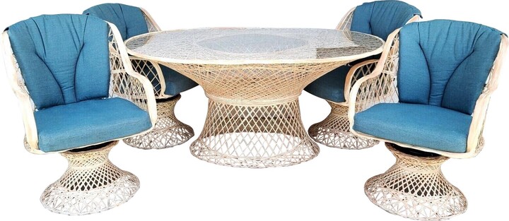 1970s Mcm Russell Woodard Spun Fiberglass Outdoor Dining Set