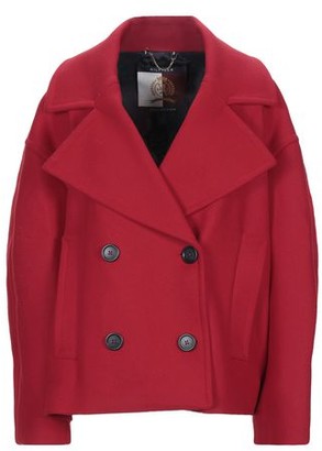 tommy red coat